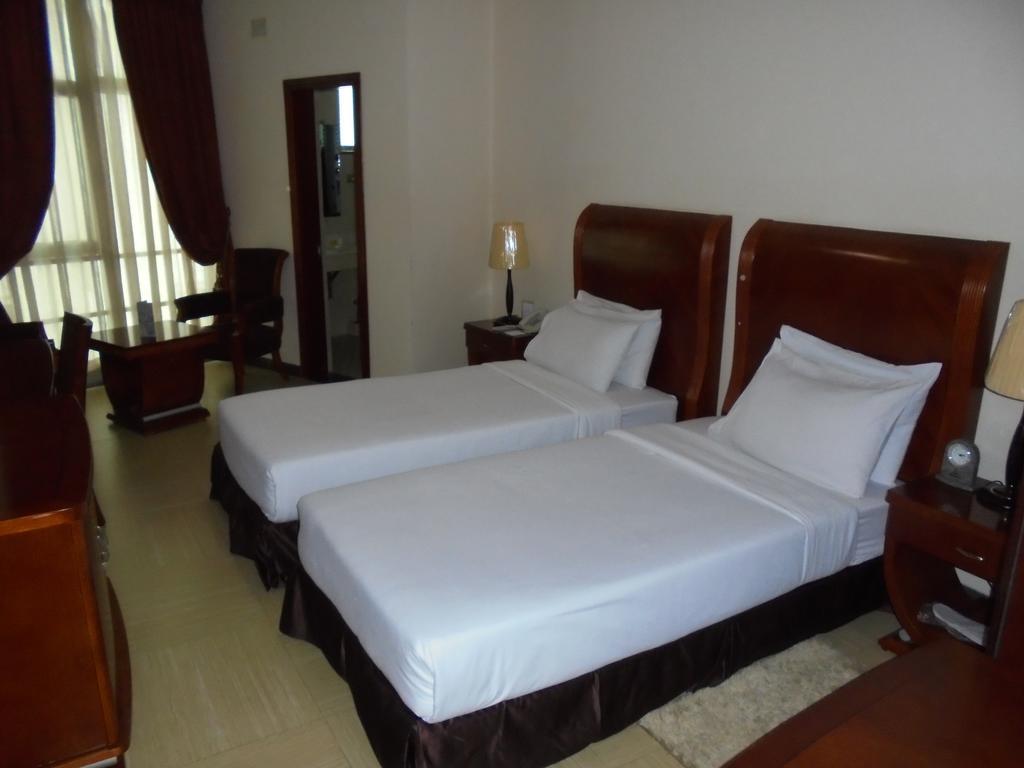 Aphrodite International Hotel 亚的斯亚贝巴 外观 照片