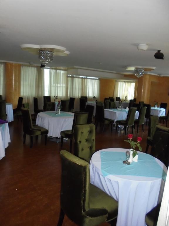 Aphrodite International Hotel 亚的斯亚贝巴 外观 照片